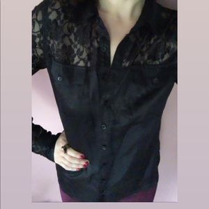 GUESS size S black blouse